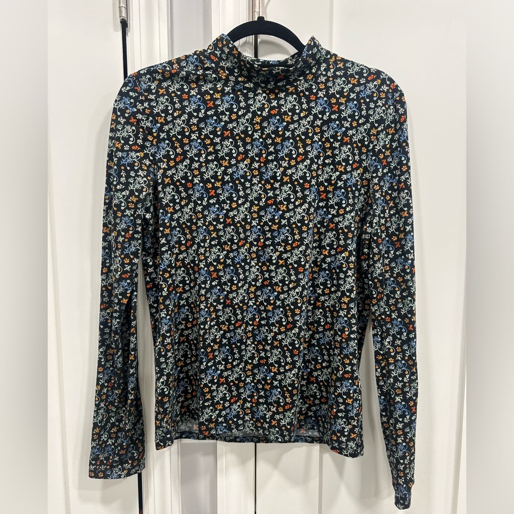 Womens turtleneck top